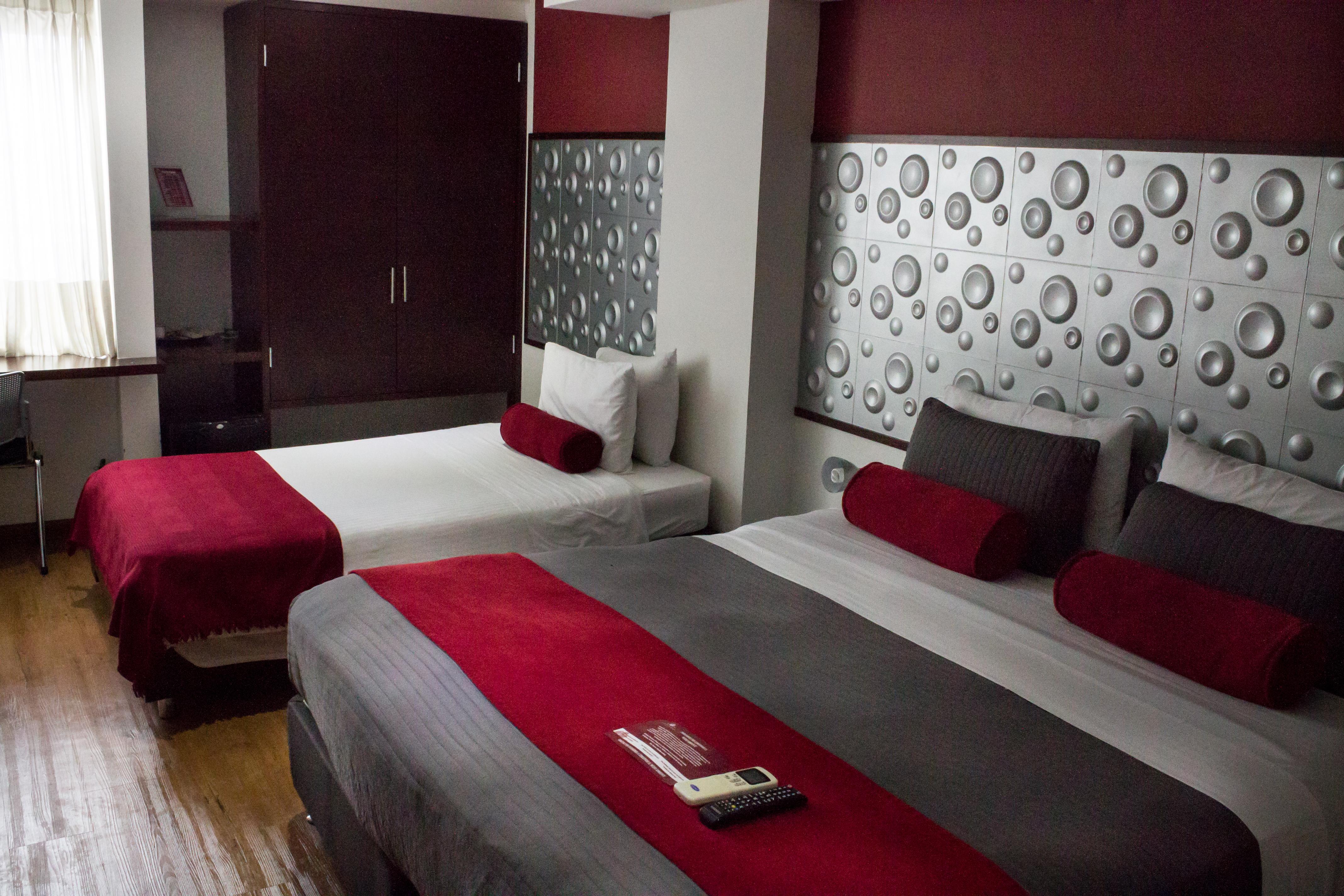 3H Hotel Florencia Plaza Medellín Exterior foto